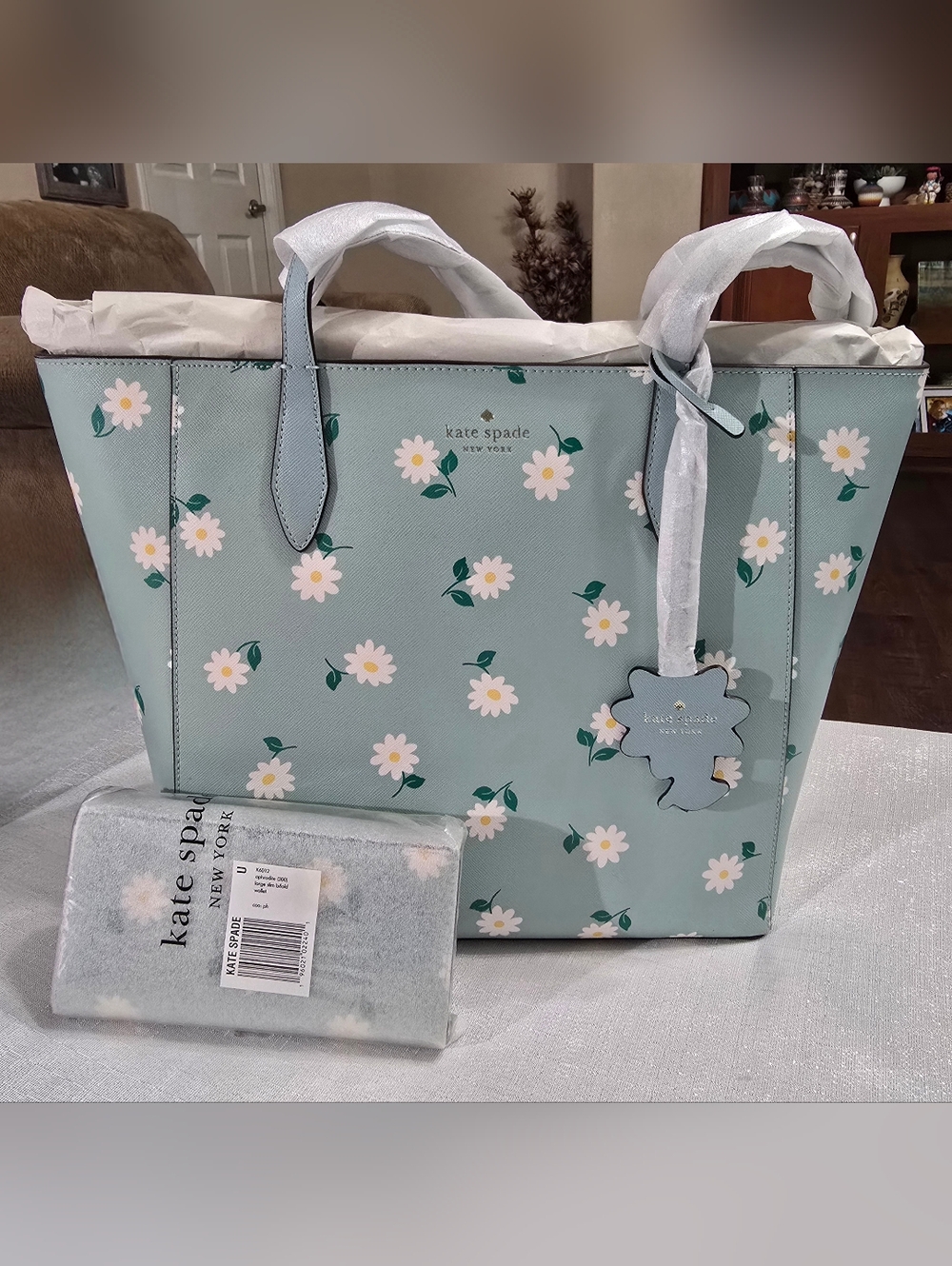 Kate Spade New York Dana Daisy Tote Aphrodite Green & Matching Large Wallet Set - Picture 1 of 14